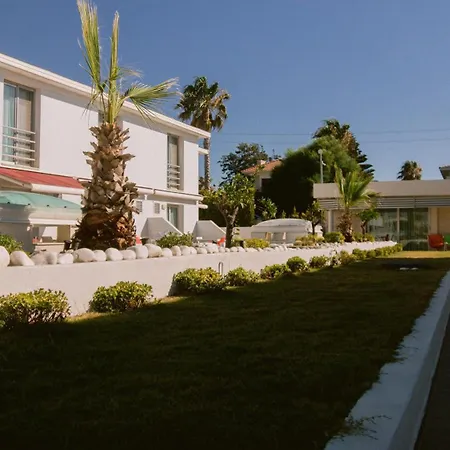 Vela Garden Apartment