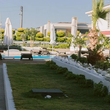 Vela Garden