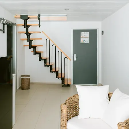 Vela Garden Apartment *